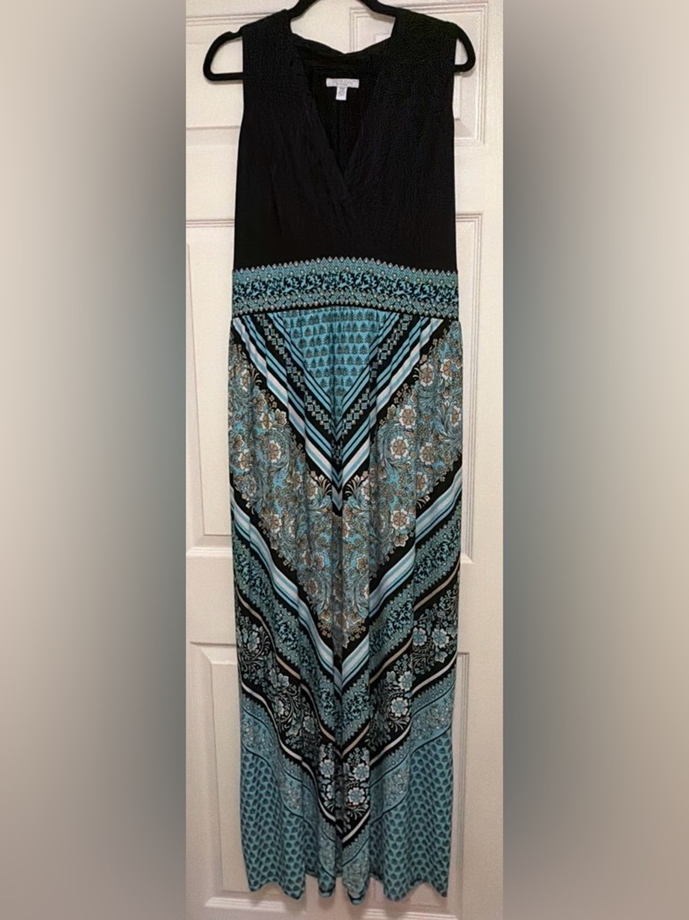 London Style Black & Teal Printed Maxi Skirt
